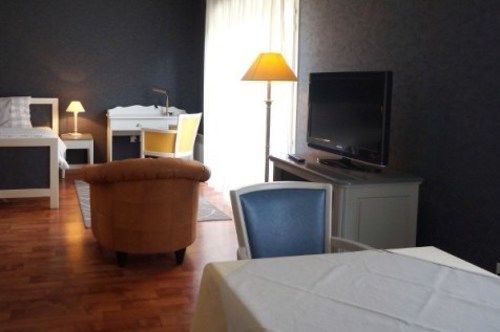 Carouge Aparthotel Brétigny-sur-Orge